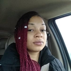 Meet your Posher, Ella